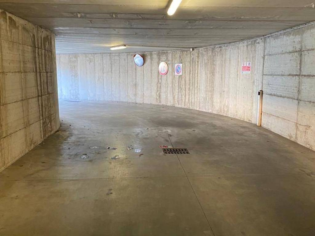 Box / garage a Merate in VIA DEGLI ALPINI, 6 - Foto 3