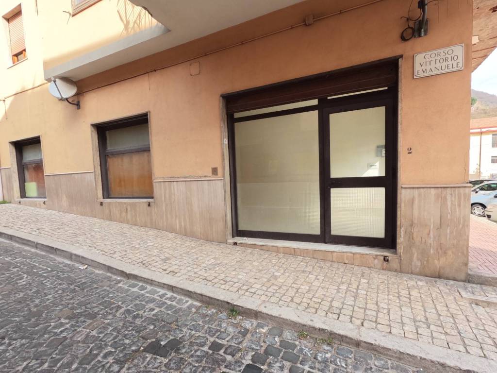 Immobile a Monteforte irpino in Corso Vittorio Emanuele II - Foto 4