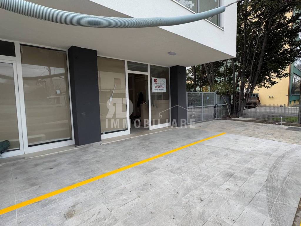 Immobile a Riccione in Via Adriatica, 40 - Foto 2