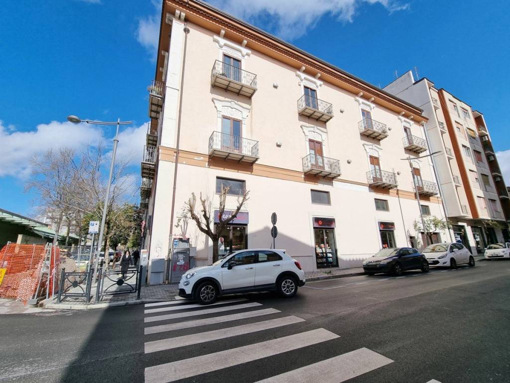 Immobile a Caserta in Piazza Giacomo Matteotti, 79 - Foto 4