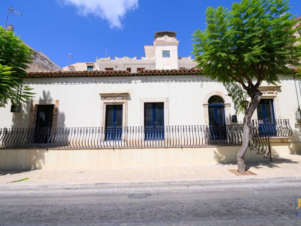 Casa indipendente a Santa croce camerina in Via Roma, 78 - Foto 3