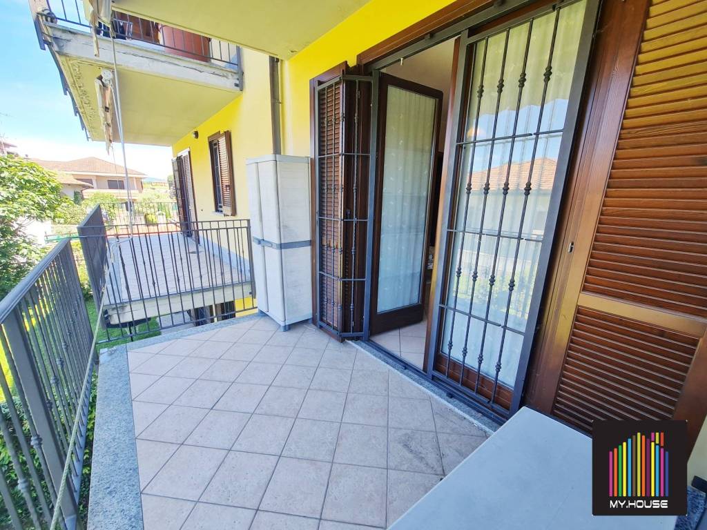 Appartamento a Jerago con orago in Via Sabotino, 3 - Foto 5