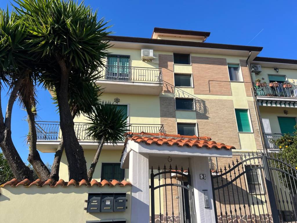 Appartamento a Aprilia in Via Terminillo - Foto 2