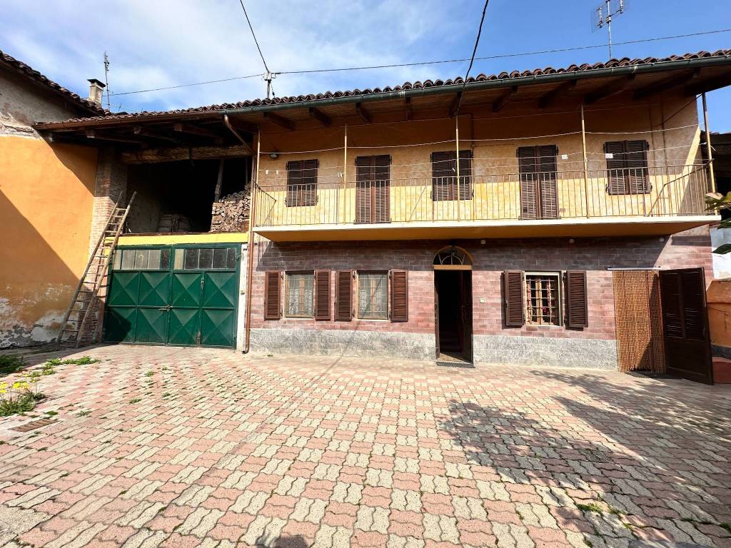 Rustico / casale a Villanova solaro in Via Saluzzo - Foto 2