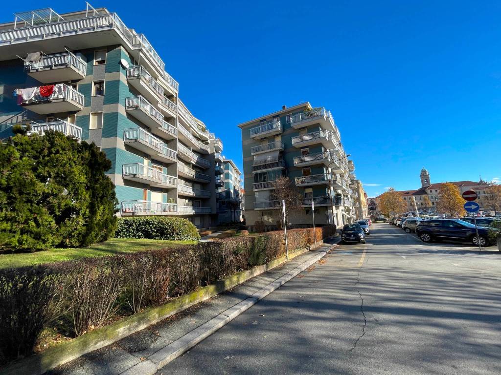 Appartamento a Biella in Via Alessandro Roccavilla, 4 - Foto 2