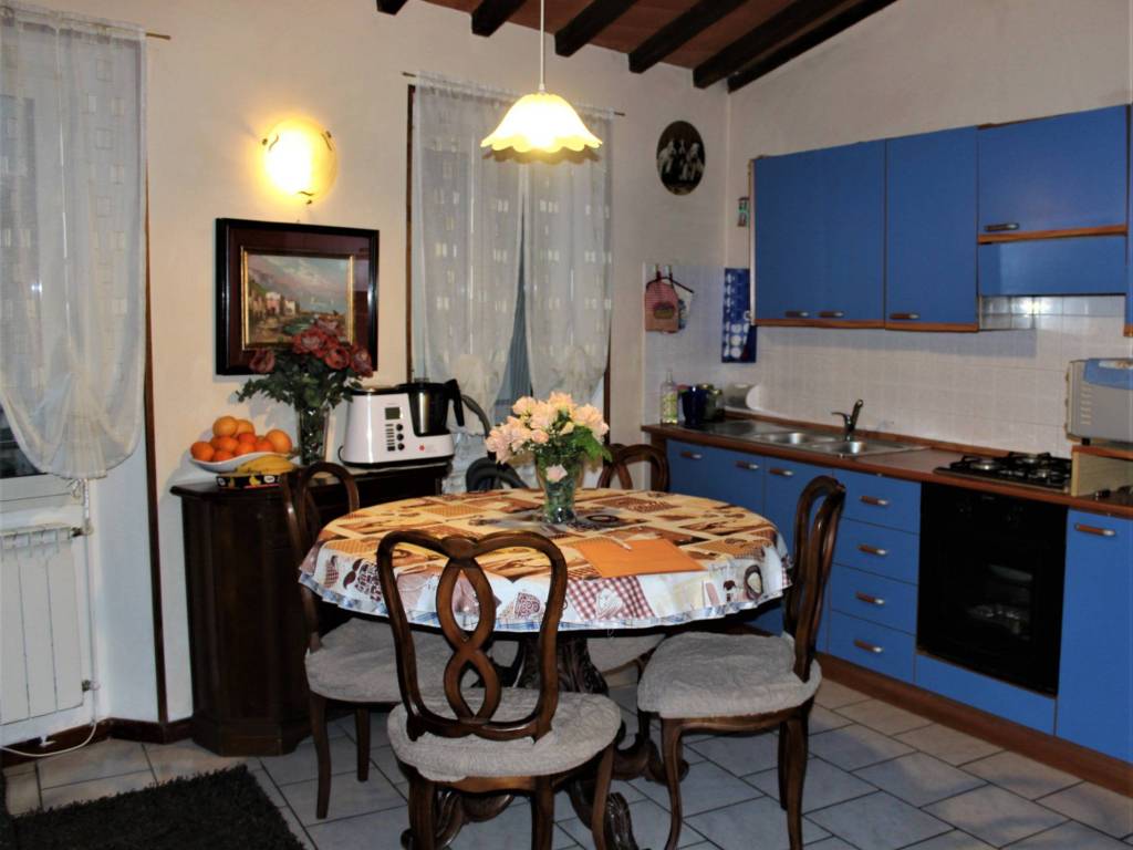 Appartamento a Pescia in Piazza San Romualdo, 14 - Foto 5