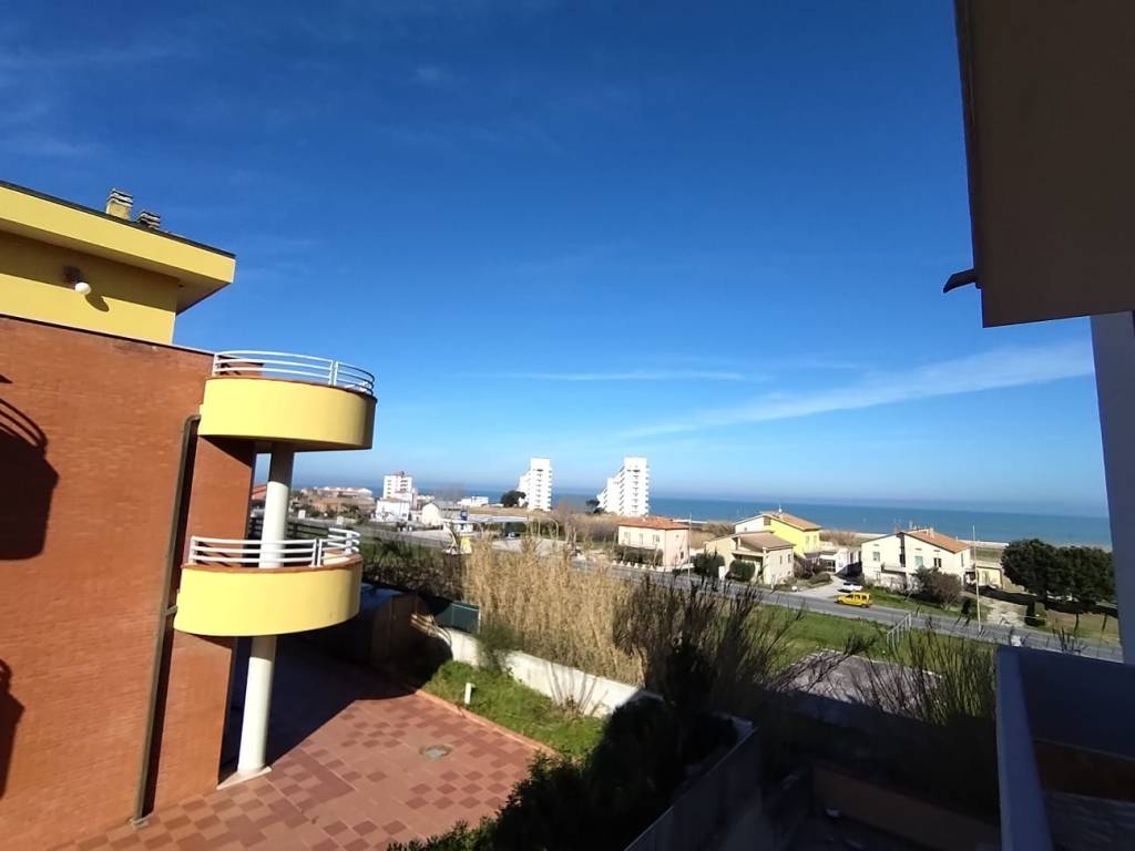 Appartamento a Mondolfo in Via Sandro Botticelli, 22 - Foto 3
