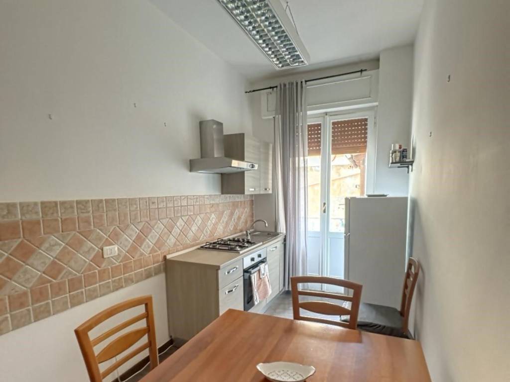 Appartamento a Porto torres in Via Libio - Foto 4