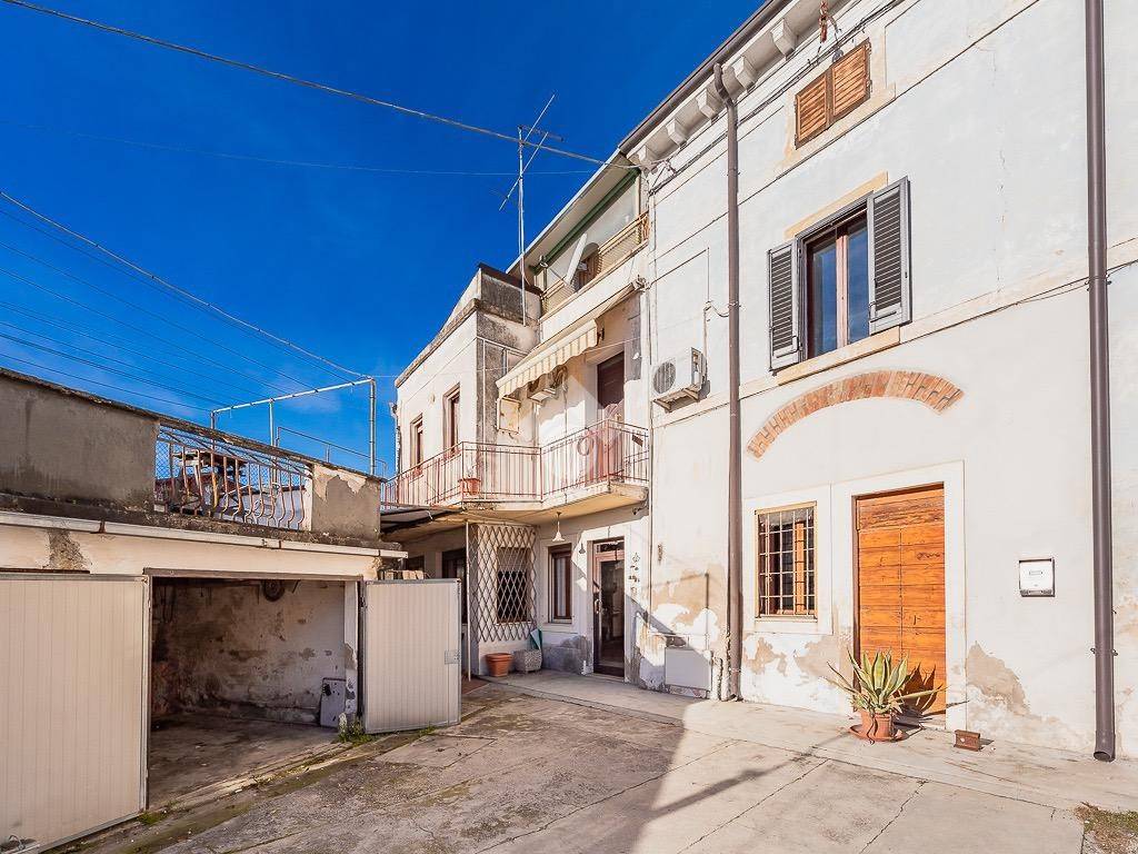 Casa indipendente a Vigasio in Via Montemezzi, 19 - Foto 3