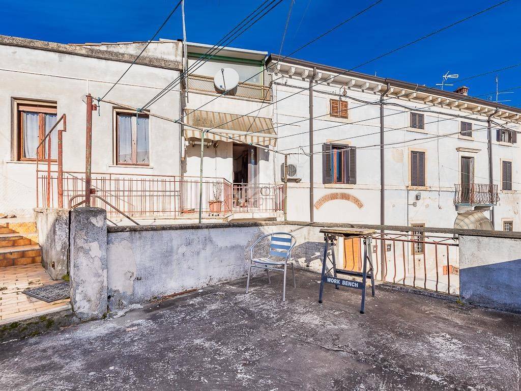 Casa indipendente a Vigasio in Via Montemezzi, 19 - Foto 4