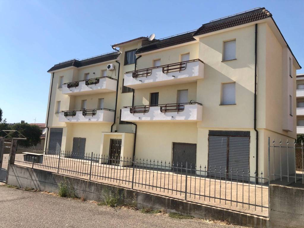 Box / garage a Monte romano in Via Toscana, 7 - Foto 2