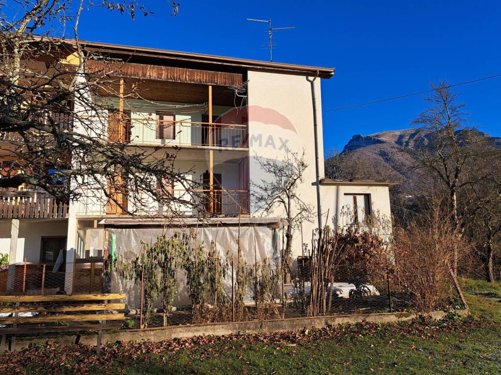 Casa indipendente a Lamon in Via Gorna, 9 - Foto 2