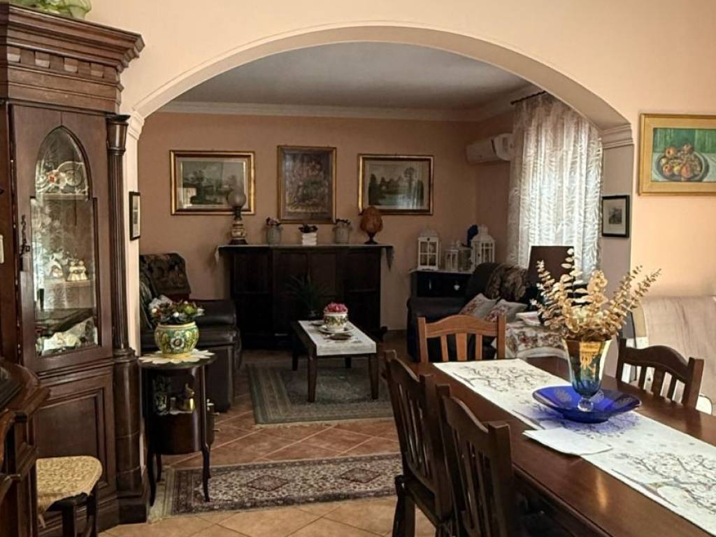 Villa a Crotone in Via dei Gelsomini - Foto 4