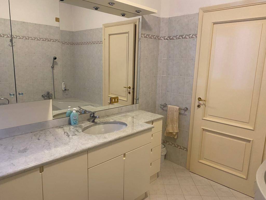 Appartamento a Modena in Via San Giovanni del Cantone, 20 - Foto 5