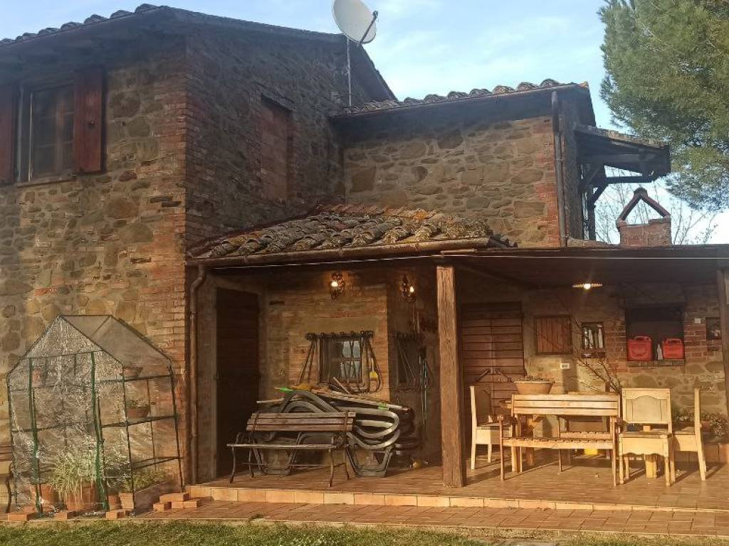 Rustico / casale a Città della pieve in Via Pietro Vannucci - Foto 2