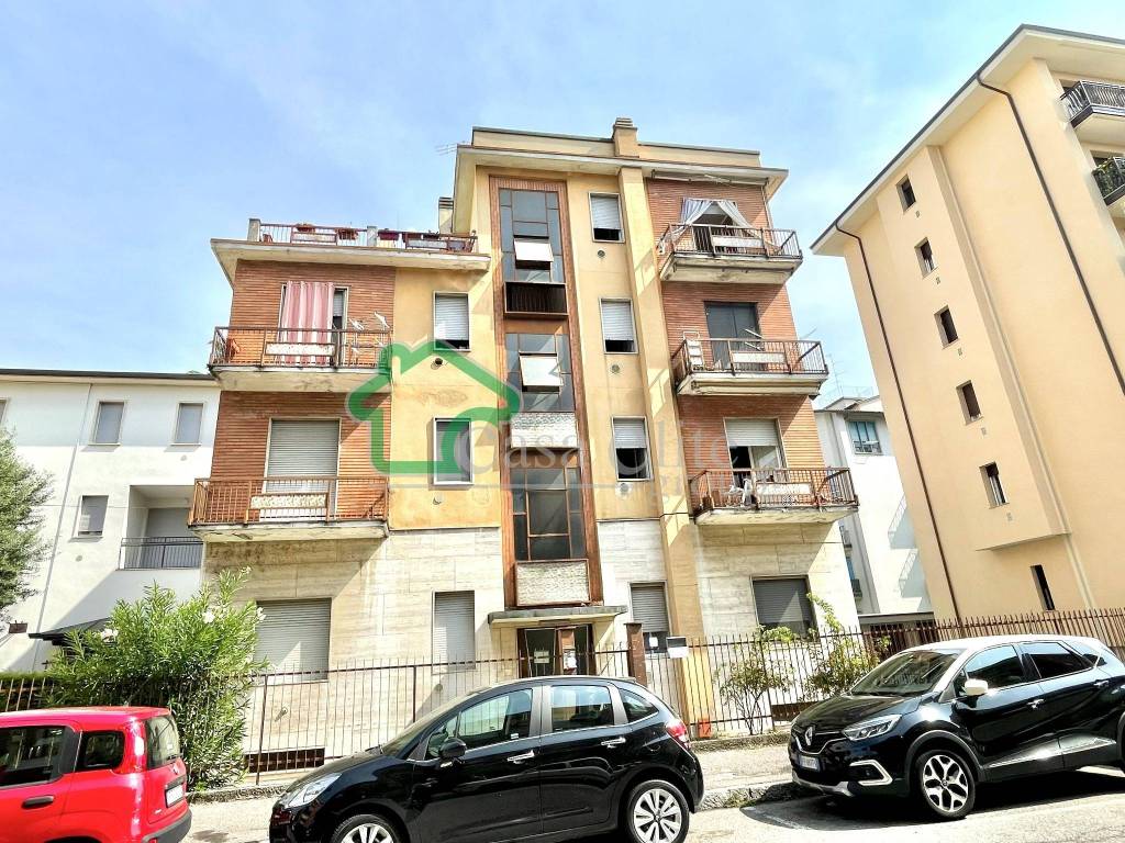 Palazzo / stabile a Lodi in Via Lago di Garda - Foto 3
