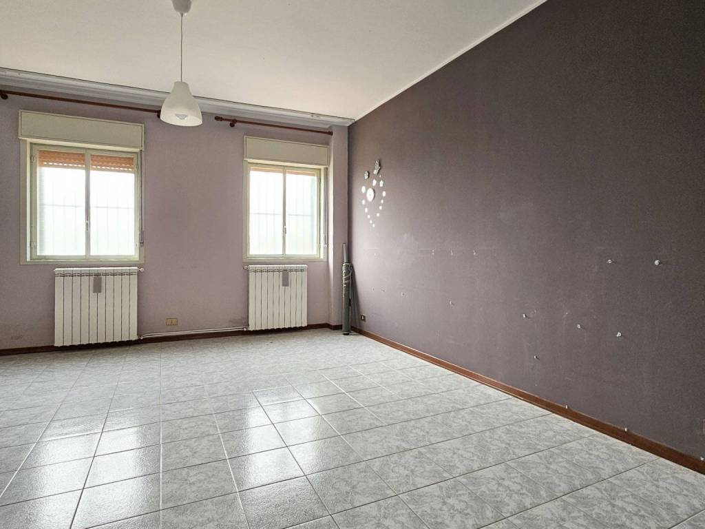 Appartamento a Regalbuto in Largo Enna - Foto 2