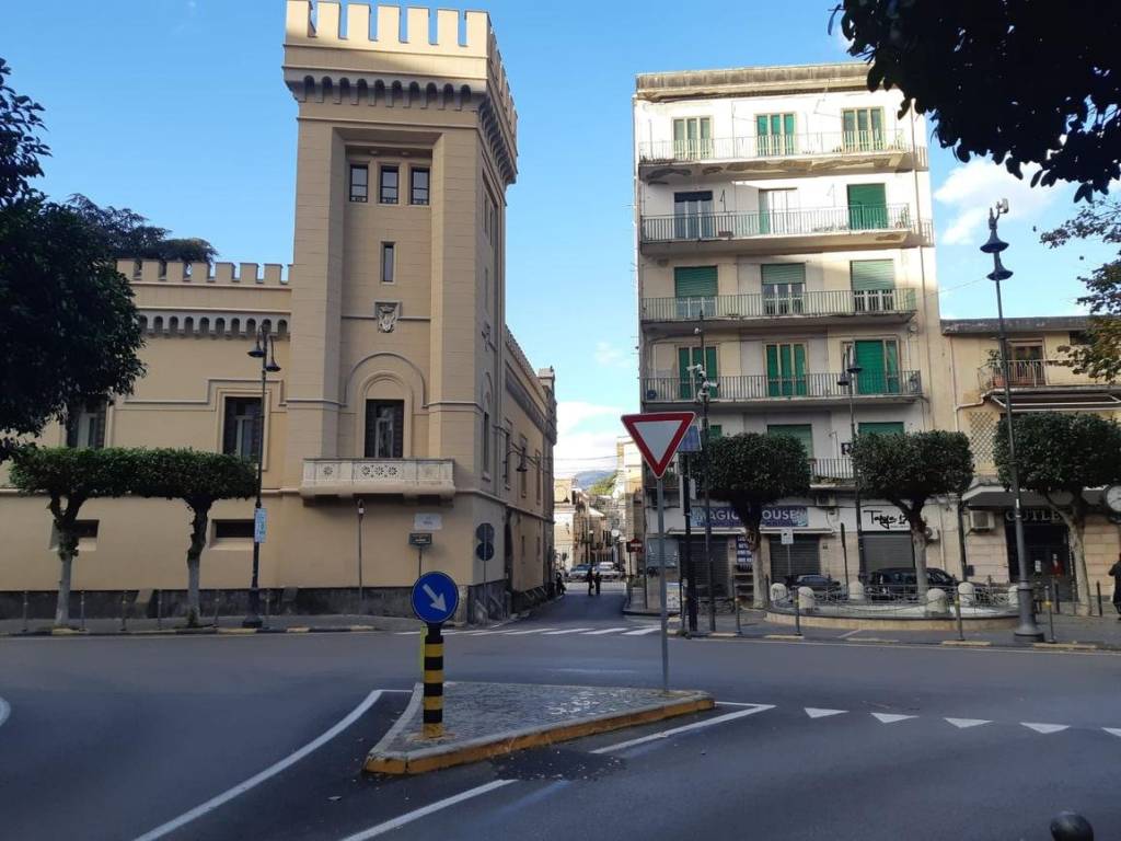 Appartamento a Nocera inferiore in Via Filippo Dentice D'Accadia, 34 - Foto 3