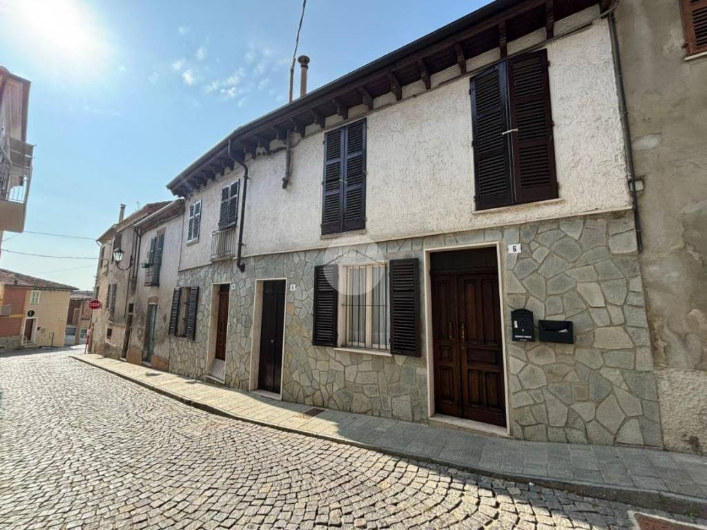 Casa indipendente a Castell'alfero in Casa semindipendente Via Alfieri, 10 - Foto 2
