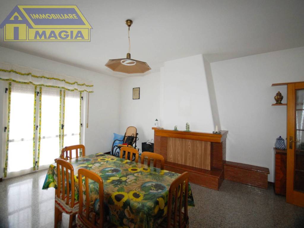 Appartamento a Castignano in CONTRADA GALVONI - Foto 3