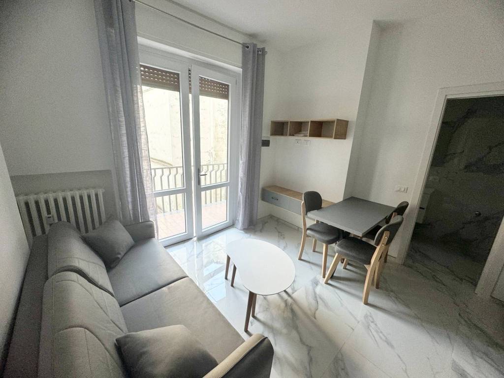 Appartamento a Alessandria in Via Dante Alighieri - Foto 5