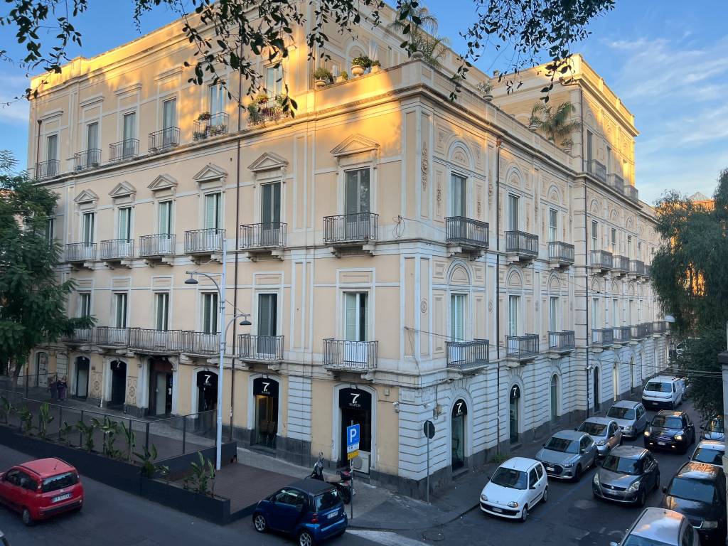 Appartamento a Catania in Via Etnea, 221 - Foto 2
