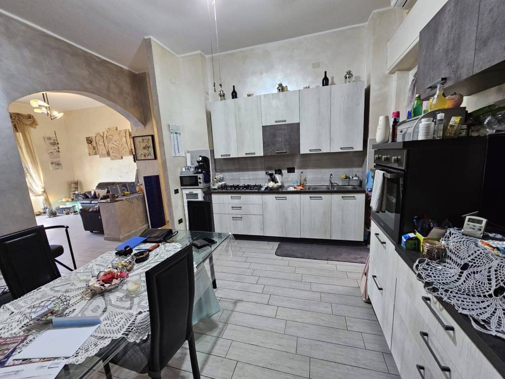 Appartamento a Vado ligure in Via Galileo Ferraris - Foto 5
