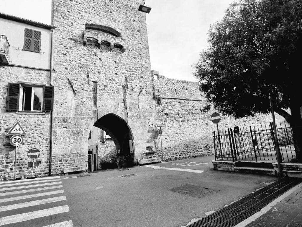 Appartamento a Noli in Via Giuseppe Verdi - Foto 5