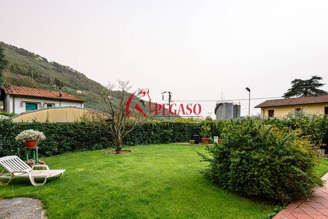 Villa a Pescia in Via Mammianese Nord - Foto 4
