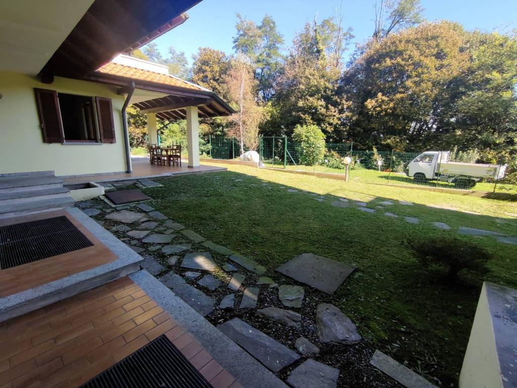 Villa a Stresa in Via per Gignese - Foto 2