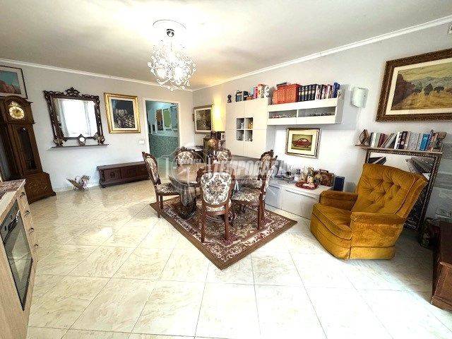 Appartamento a Foggia in Via Antonio Rosiello - Foto 3