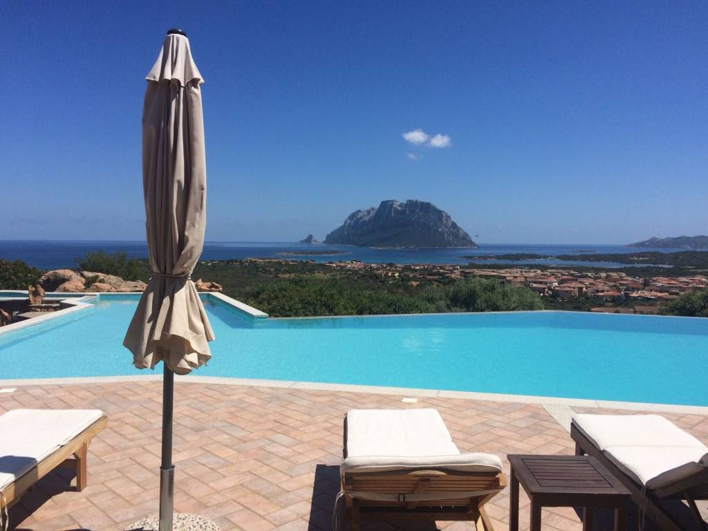 Villa a Loiri porto san paolo in Via Monte Ortobene - Foto 3