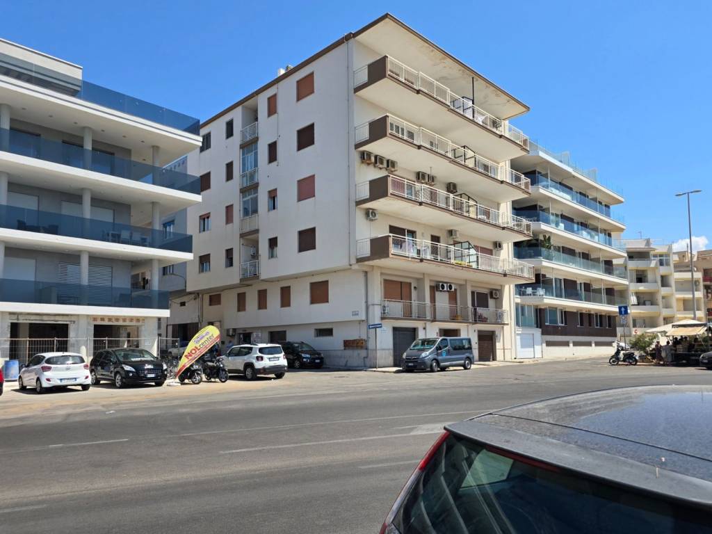 Appartamento a Gallipoli in Via Consalvo di Cordova, 17 - Foto 2