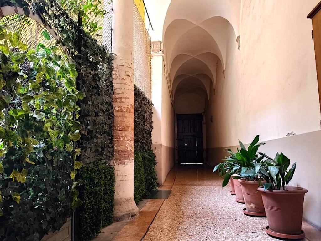 Appartamento a Bologna in Via Ugo Bassi - Foto 2
