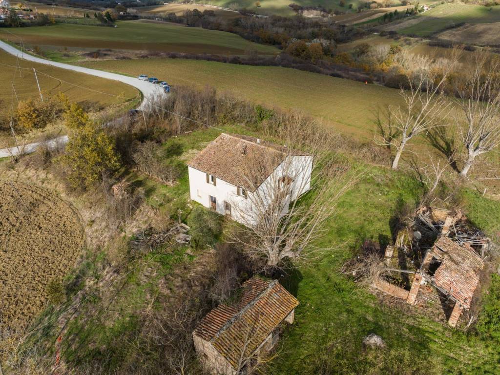 Rustico / casale a Fabriano in Via Cortina San Nicolò - Foto 5