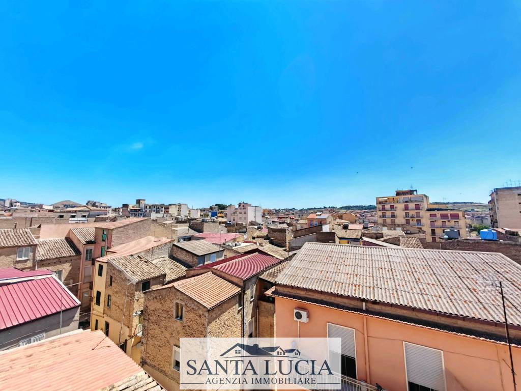 Palazzo / stabile a Canicattì in Via Ugo Foscolo - Foto 3