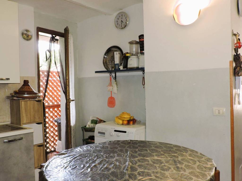 Appartamento a Umbertide in VIA CADUTI DI PENETOLA - Foto 2