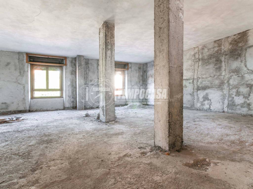 Appartamento a Lurago marinone in Via Carolina Litta Rusca 17/31 - Foto 4