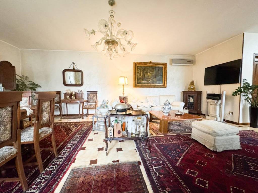 Villa a Calcinato in Via sottopassaggio, 41 - Foto 3