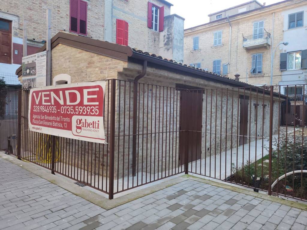 Casa indipendente a San benedetto del tronto in via F.lli Cairoli, 1 - Foto 2
