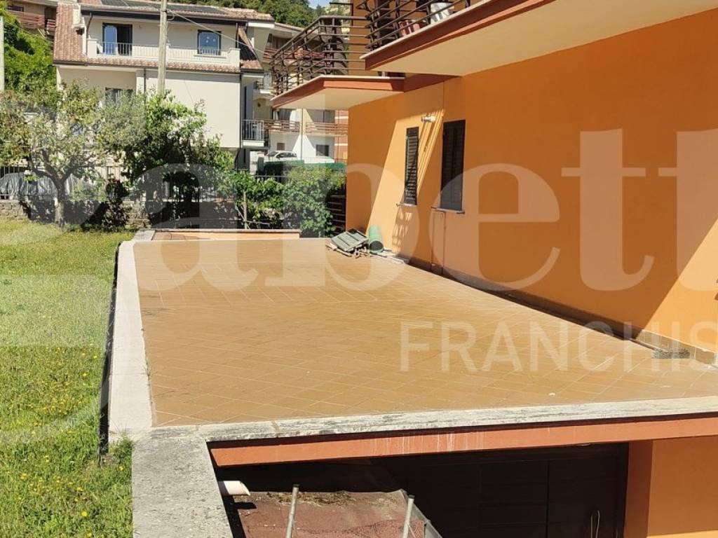 Palazzo / stabile a Tagliacozzo in via martiri della resistenza, 2 - Foto 5
