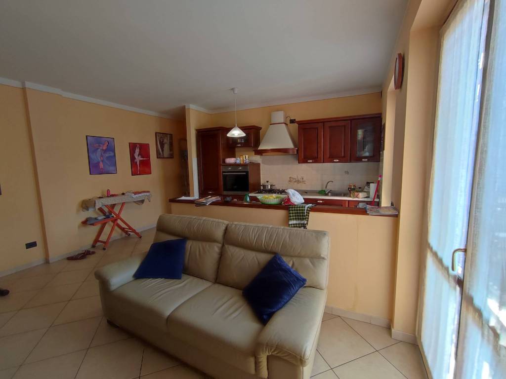 Appartamento a Gravellona toce in Corso Guglielmo Marconi - Foto 4
