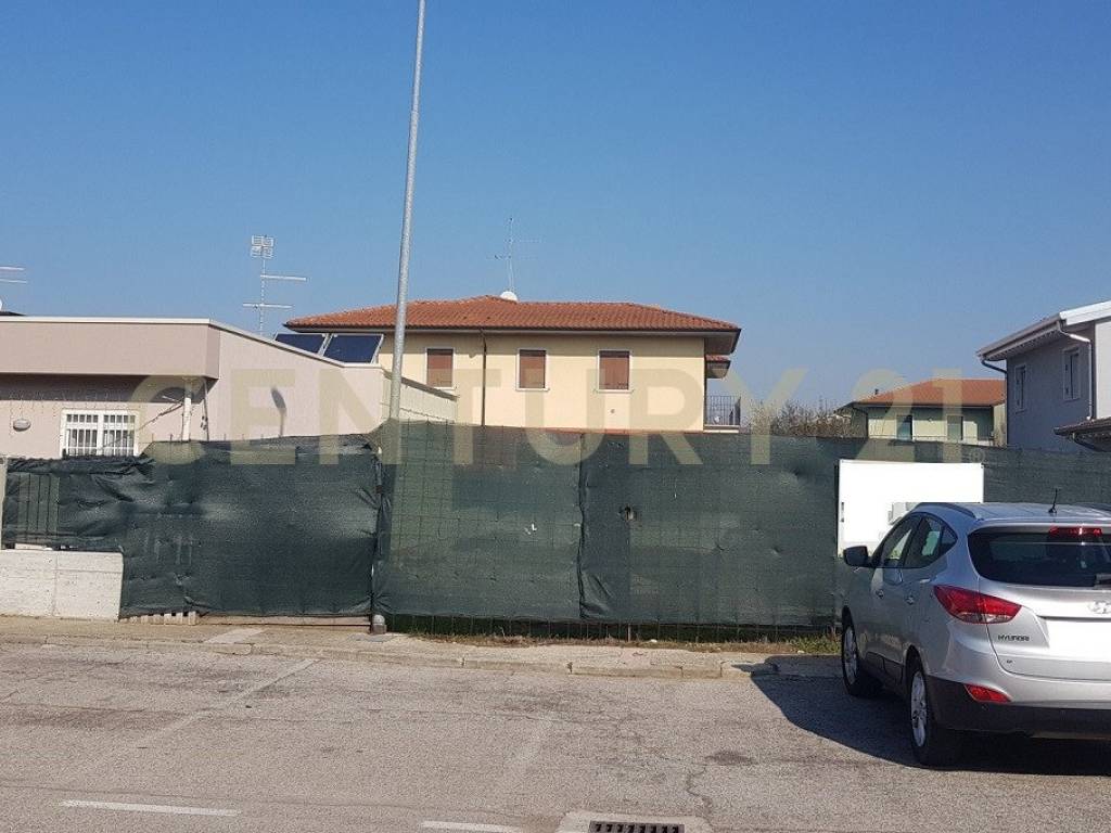 Terreno a Oppeano in Via Pontida - Foto 5