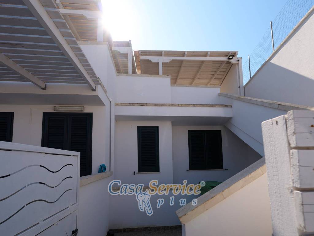 Casa indipendente a Taviano in Via Taormina - Foto 5