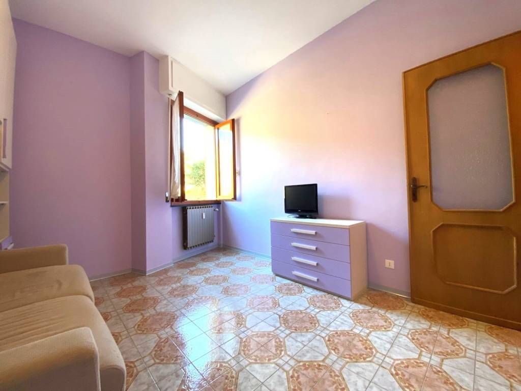 Appartamento a Finale ligure in Via Gioacchino Rossini - Foto 5