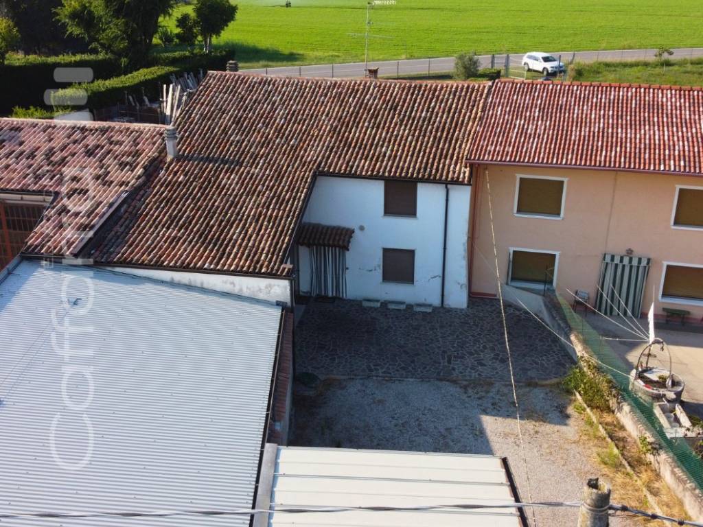 Casa indipendente a Volta mantovana in Via Alessandro Manzoni, 5 - Foto 4