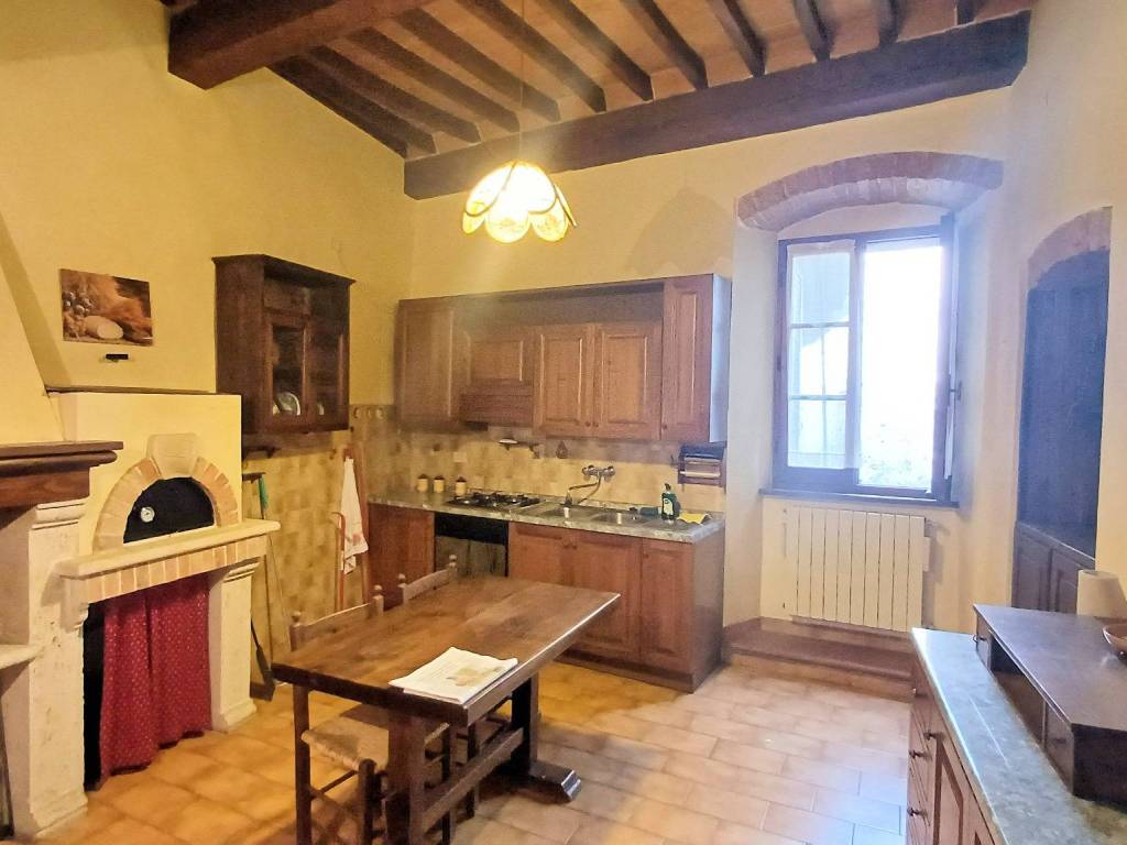 Appartamento a Sarteano in Corso Giuseppe Garibaldi, 20 - Foto 4