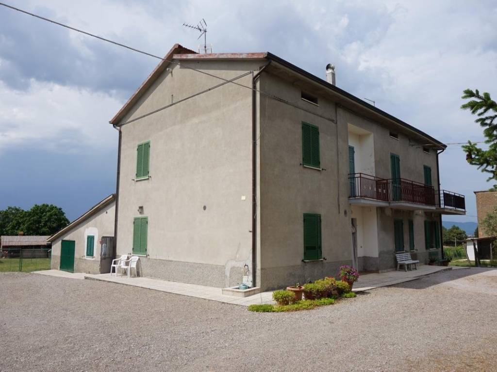 Casa indipendente a Castiglione del lago - Foto 2