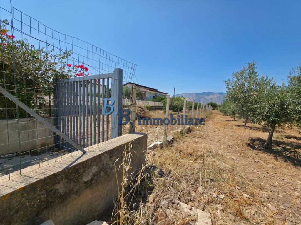Terreno a Alcamo in Via Palmeri - Foto 4