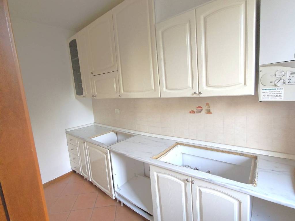 Appartamento a Cremona in Via Casella, 28 - Foto 3
